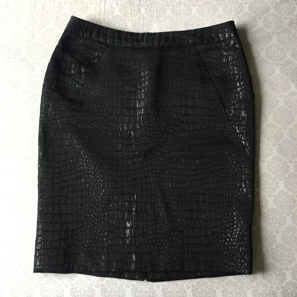 3/$20 Croc Print Career Worthington Skirt Sz 6